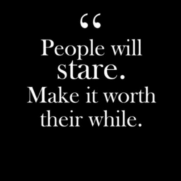 ✅Beautiful Crystal & Gold Necklace - Picture 16 of 16